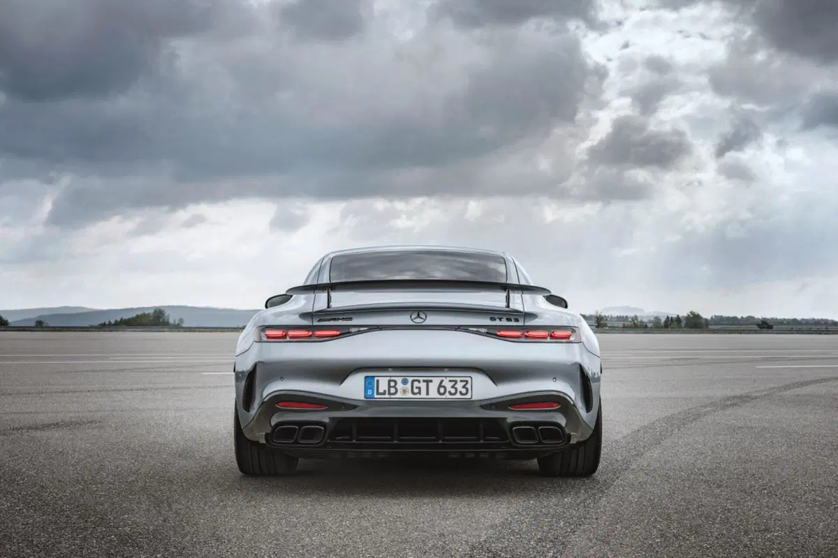 Mercedes-AMG GT Coupé: i prezzi e le caratteristiche tecniche per l'Italia   (6)