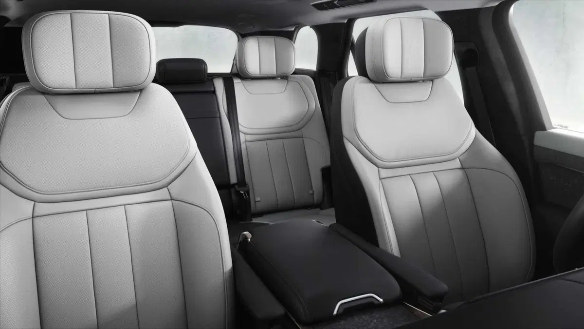 Land Rover Range Rover Sport 4.4 V8 First Edition (12)
