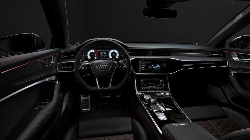 Gli interni dell&#039;Audi RS 6 Performance