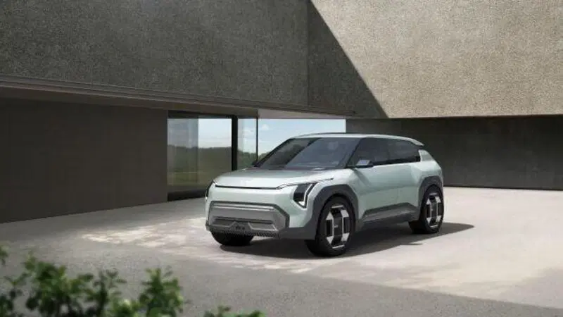 Kia: arrivano EV3 e EV4, pensando all'ambiente