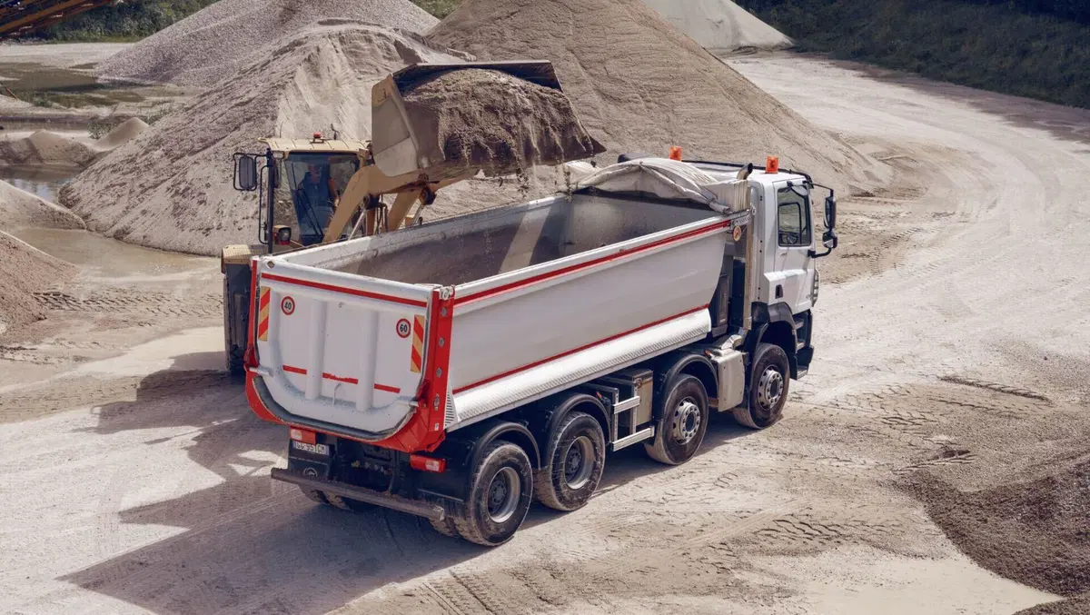 Come nasce un sistema di copertura avanzato per camion? I segreti di una eccellenza italiana [Video] (5)