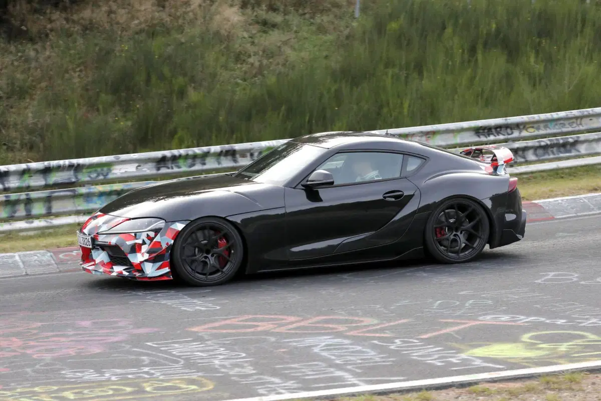 Toyota Supra GRMN: ora è ancor più furiosa! [Foto Spia] (2)
