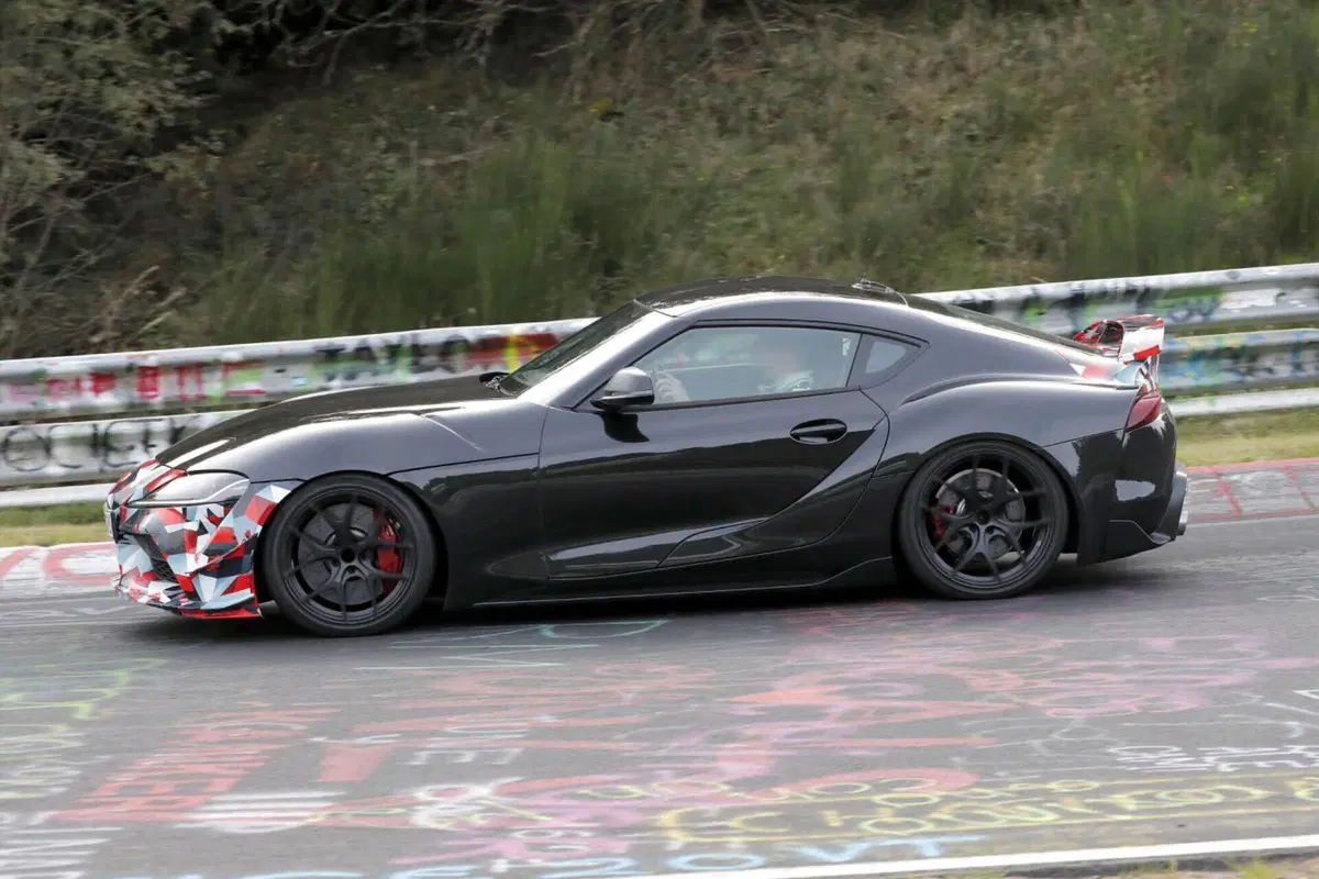 Toyota Supra GRMN: ora è ancor più furiosa! [Foto Spia] (11)