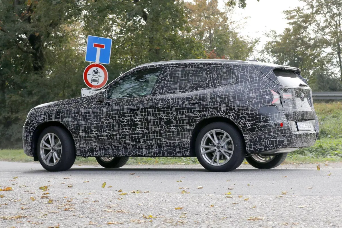 BMW X3, ecco la nuova generazione [Foto Spia]  (5)