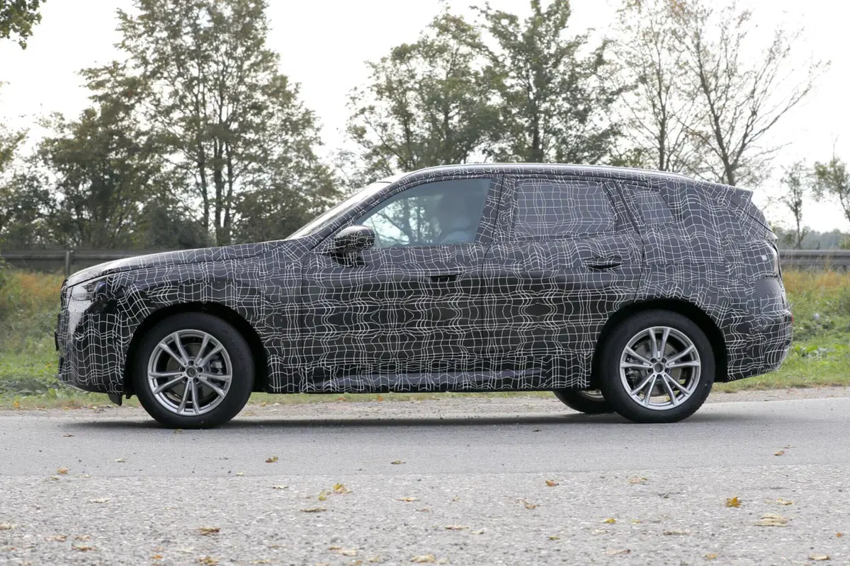 BMW X3, ecco la nuova generazione [Foto Spia]  (8)
