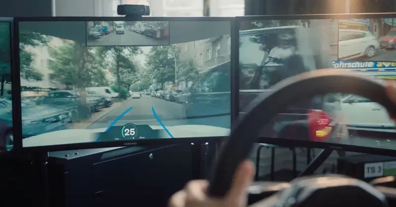 Auto a guida autonoma: Berlino sperimenta la "teleguida"