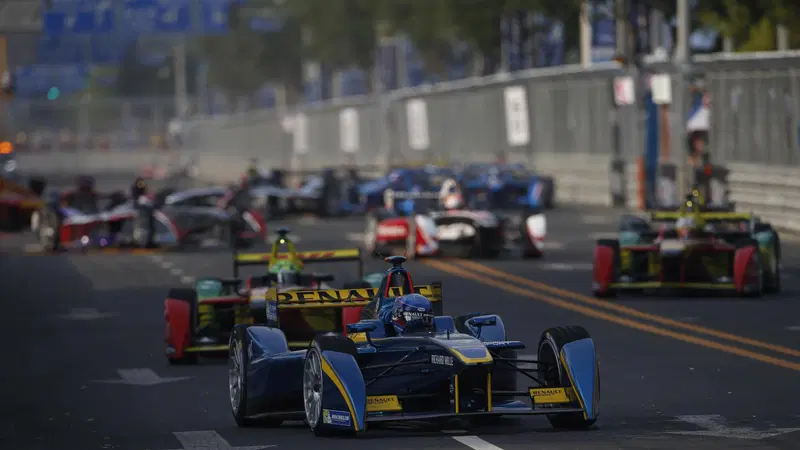 Formula E. Annunciato il nuovo calendario: tanto interesse per la Cina, ma Roma non c'&egrave;