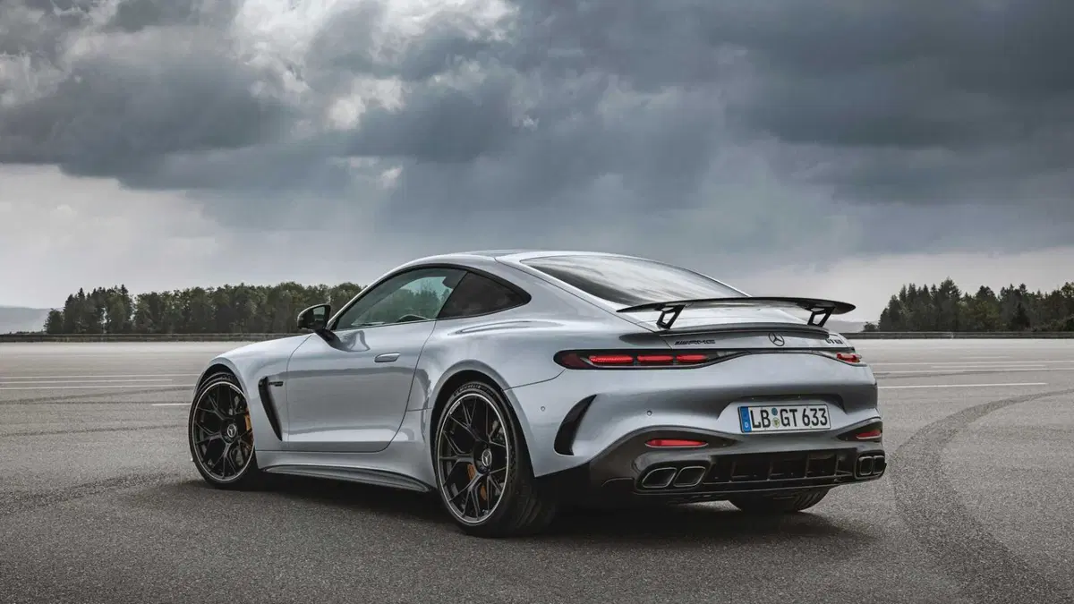 Mercedes-Benz Classe GT Coupé 63 4Matic+ AMG Premium Plus (5)