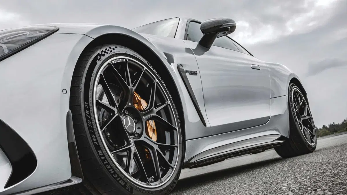 Mercedes-Benz Classe GT Coupé 63 4Matic+ AMG Premium Plus (16)