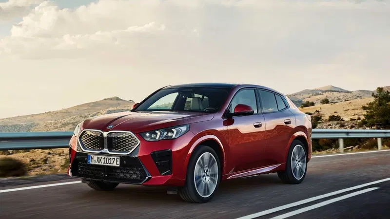 BMW iX2