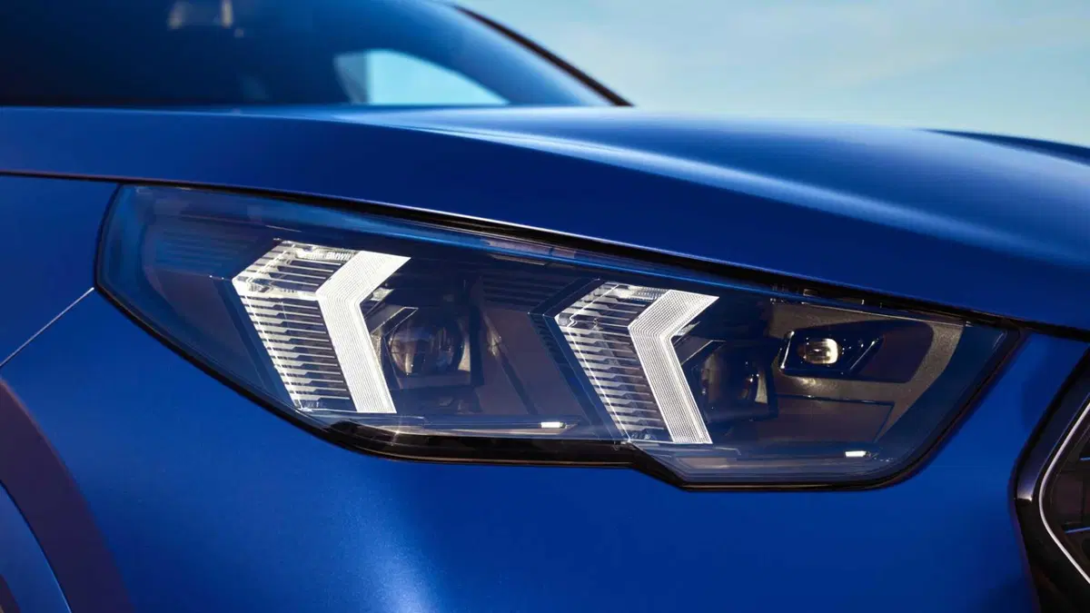 BMW X2 (2023-->>) (15)
