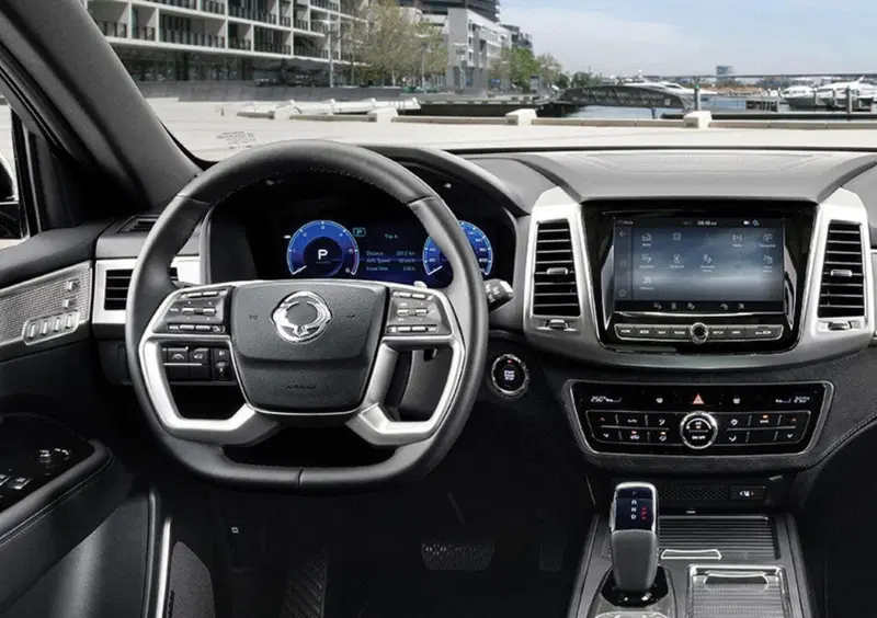 Kg Mobility Rexton (2023-->>) (11)