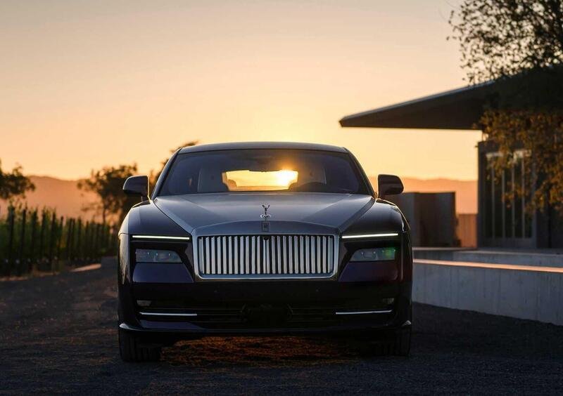 Rolls Royce Spectre (2023->>) (3)