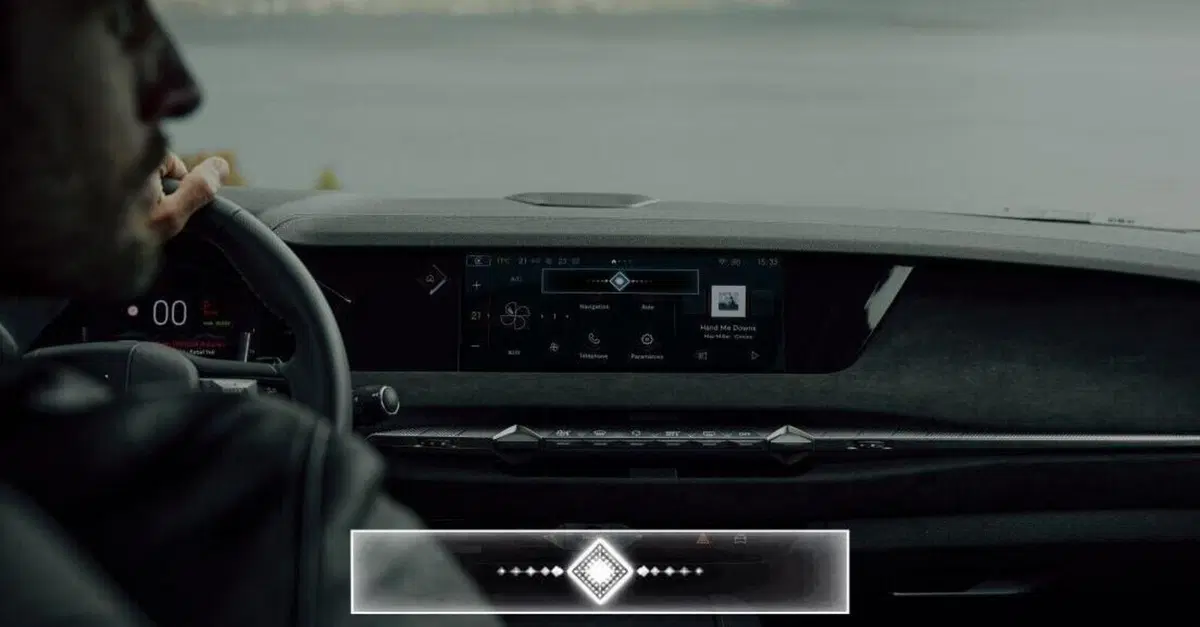 DS e AI: le nostre auto avranno a bordo l'intelligenza artificiale di ChatGPT 3