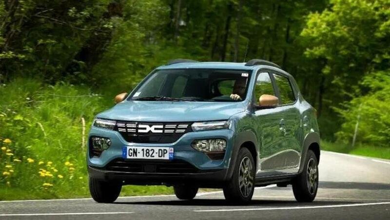 Dacia Spring: in Francia potrebbero togliere gl incentivi perch&eacute; &egrave; cinese