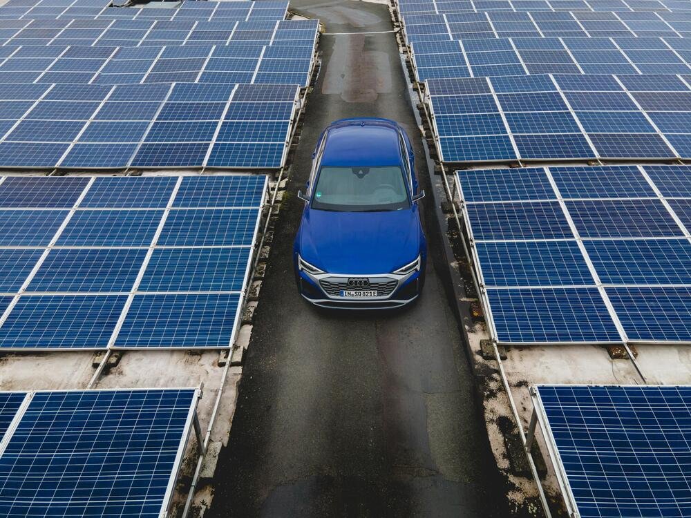Oltre 120 mila metri quadri di pannelli fotovoltaici di Audi a Brussels