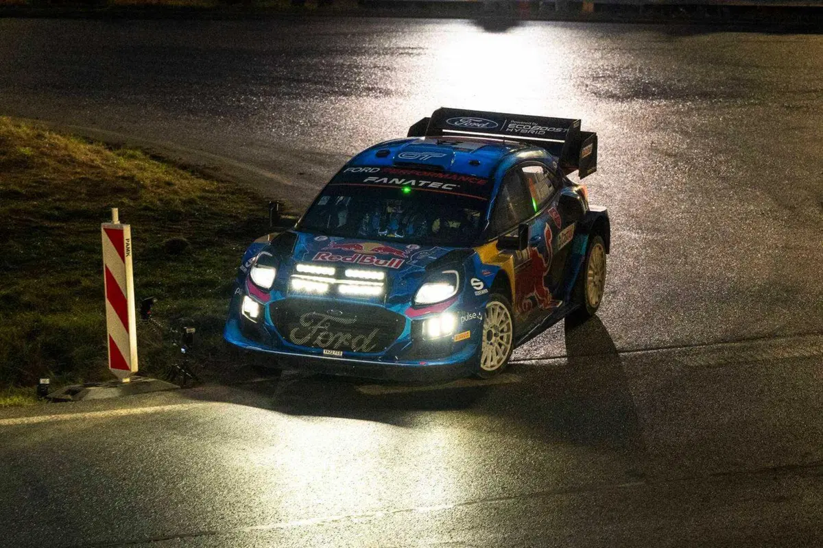 WRC23 Central Europe D2.  Rovanpera, prove generali di Titolo (15)