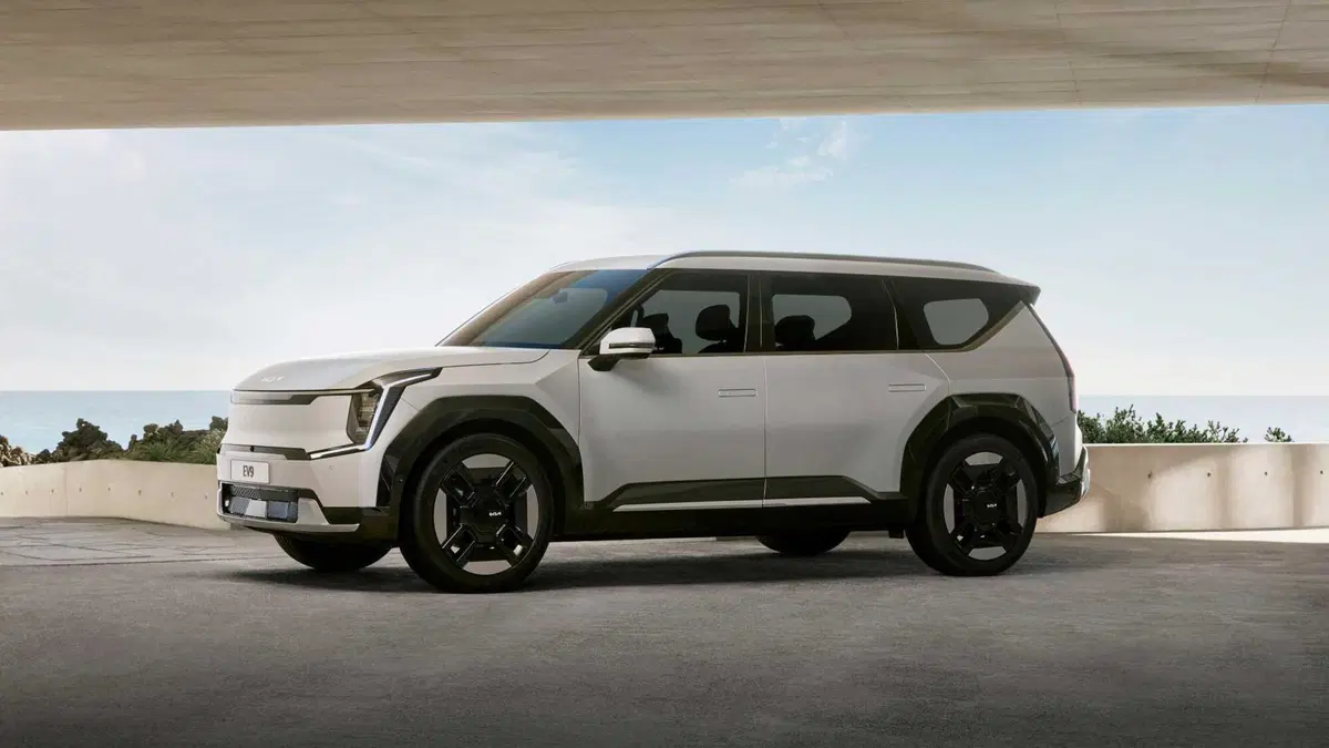 Kia EV9 99,80 kWh GT-line Launch Edition awd (2)