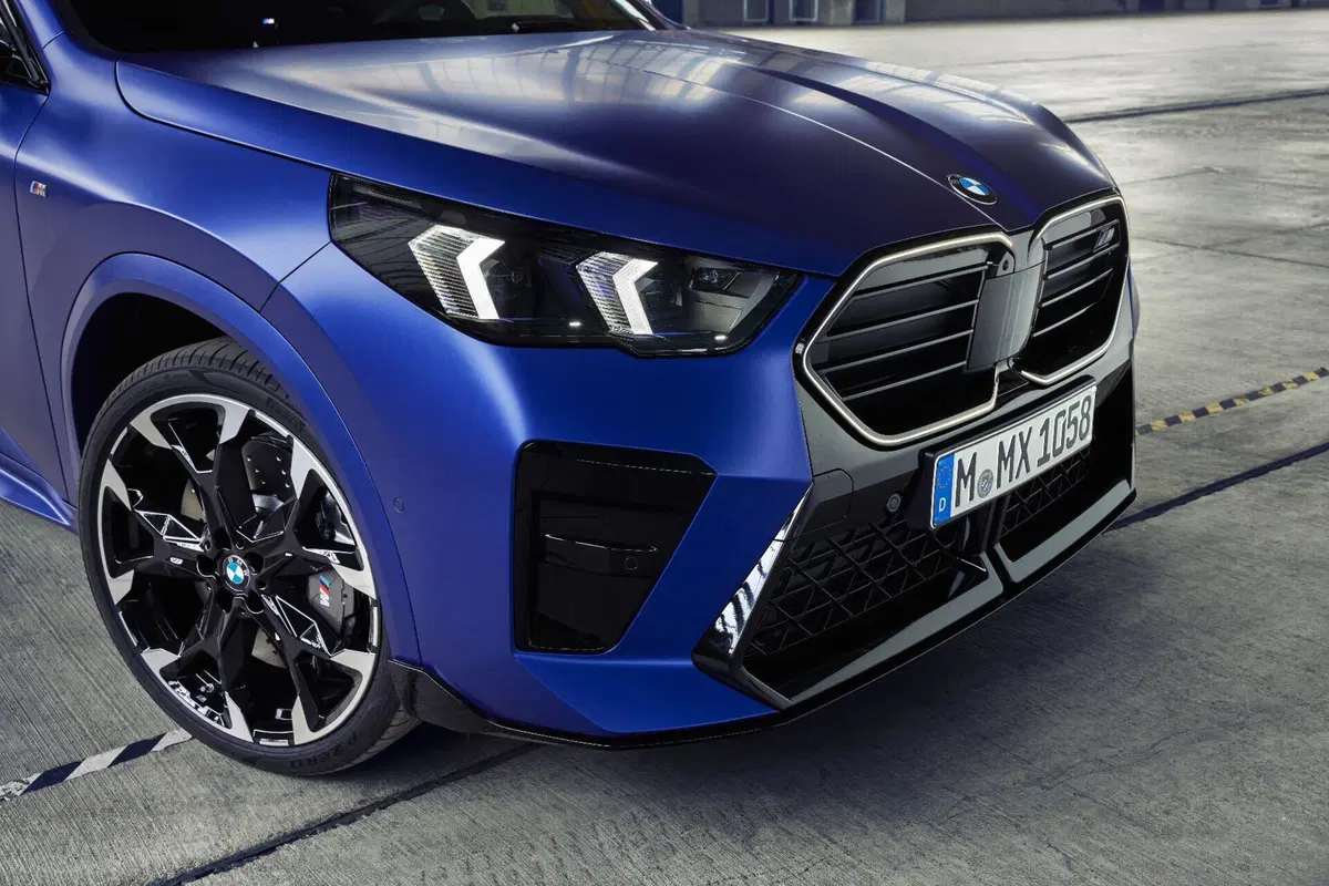Nuova BMW X2: motorizzazioni, allestimenti, optional e prezzi. Guida all’acquisto (8)