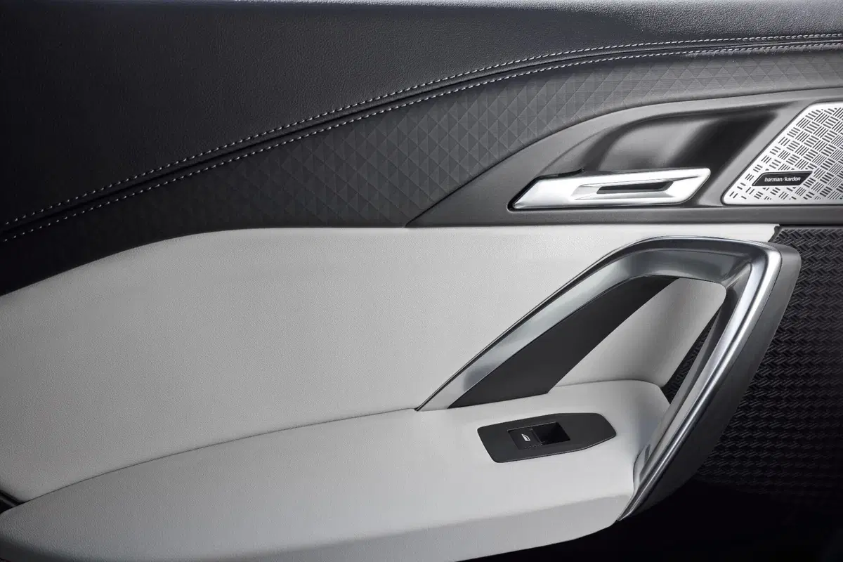 Nuova BMW X2: motorizzazioni, allestimenti, optional e prezzi. Guida all’acquisto (31)