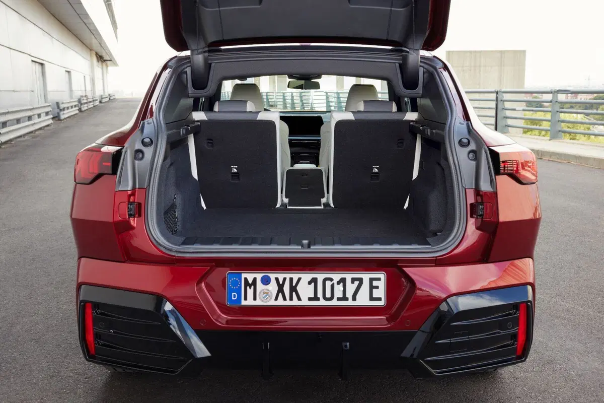 Nuova BMW X2: motorizzazioni, allestimenti, optional e prezzi. Guida all’acquisto (37)