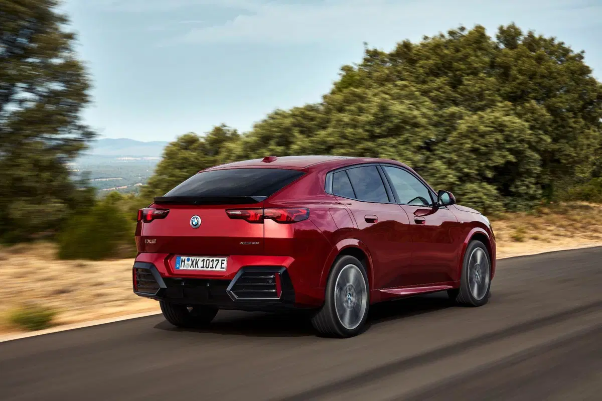 Nuova BMW X2: motorizzazioni, allestimenti, optional e prezzi. Guida all’acquisto (42)