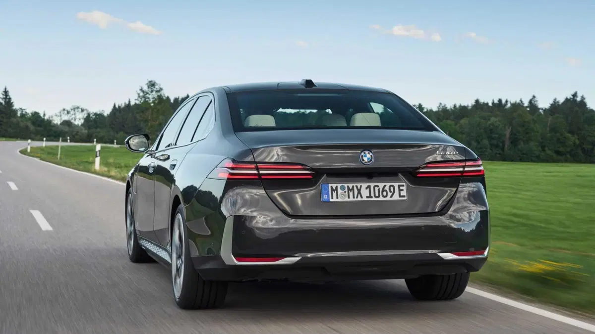 BMW Serie 5 (6)