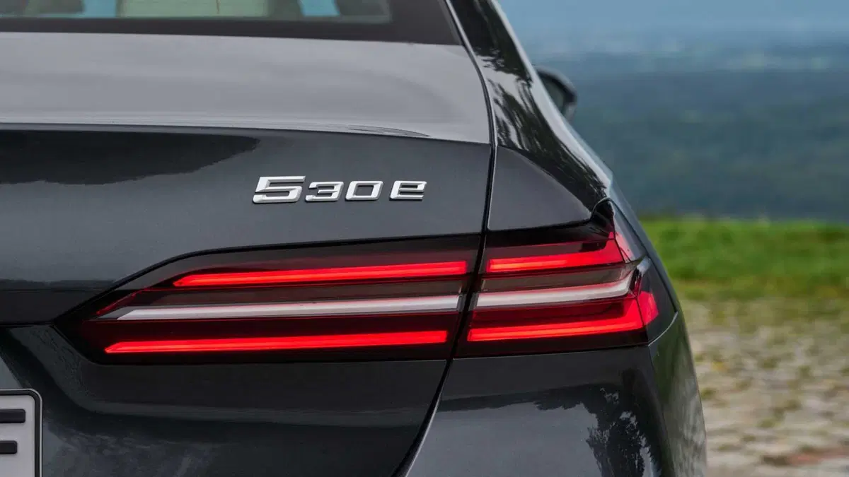 BMW Serie 5 (16)
