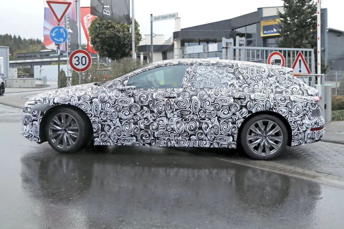 Audi A6 Avant, ecco la variante 100% elettrica [Foto Spia] (6)