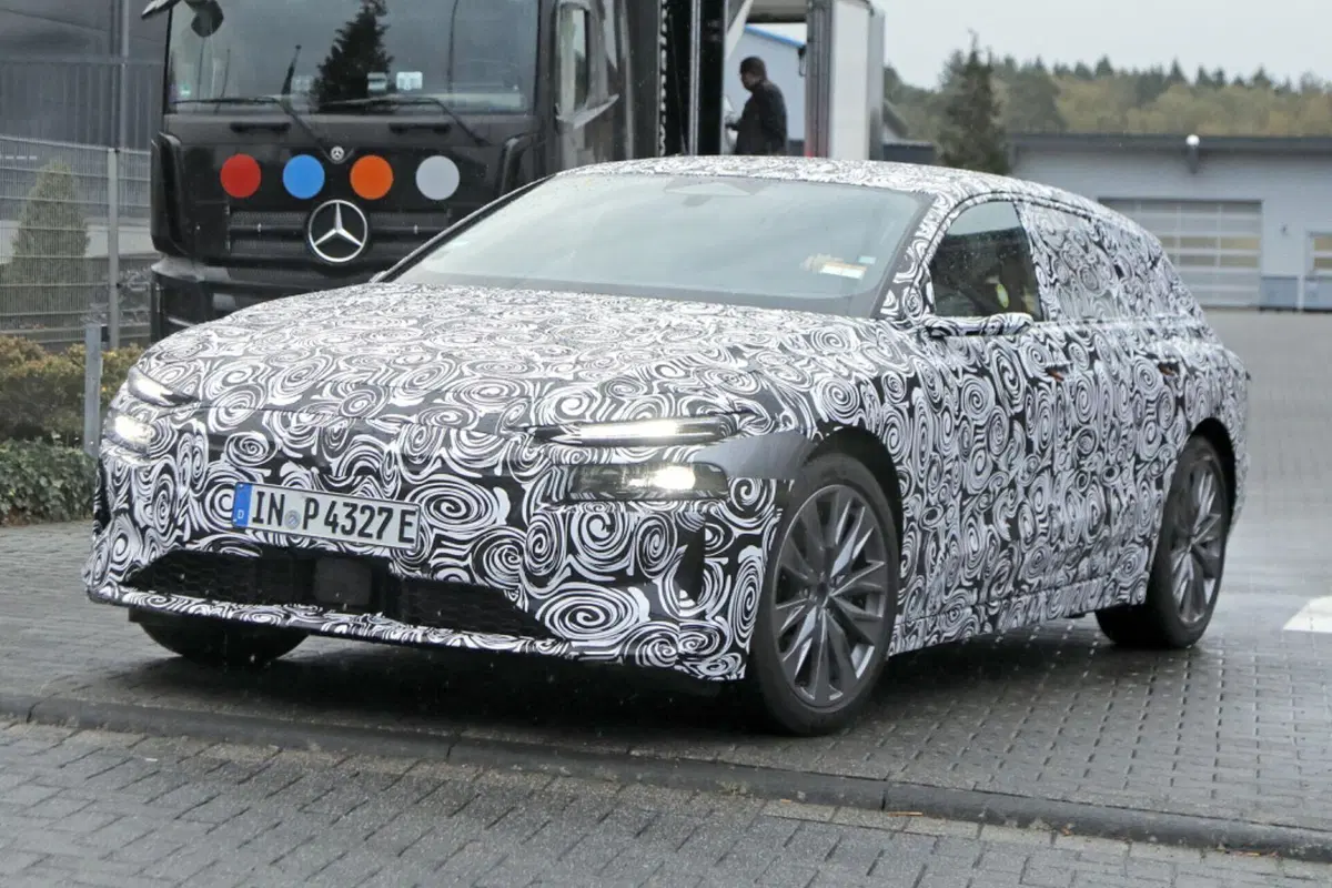 Audi A6 Avant, ecco la variante 100% elettrica [Foto Spia] (10)