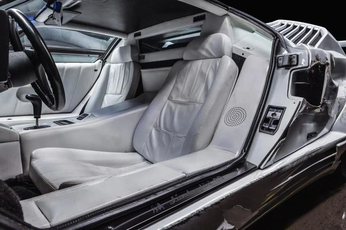 All’asta la Lamborghini Countach di “The Wolf of Wall Street”: vale due milioni di dollari (2)
