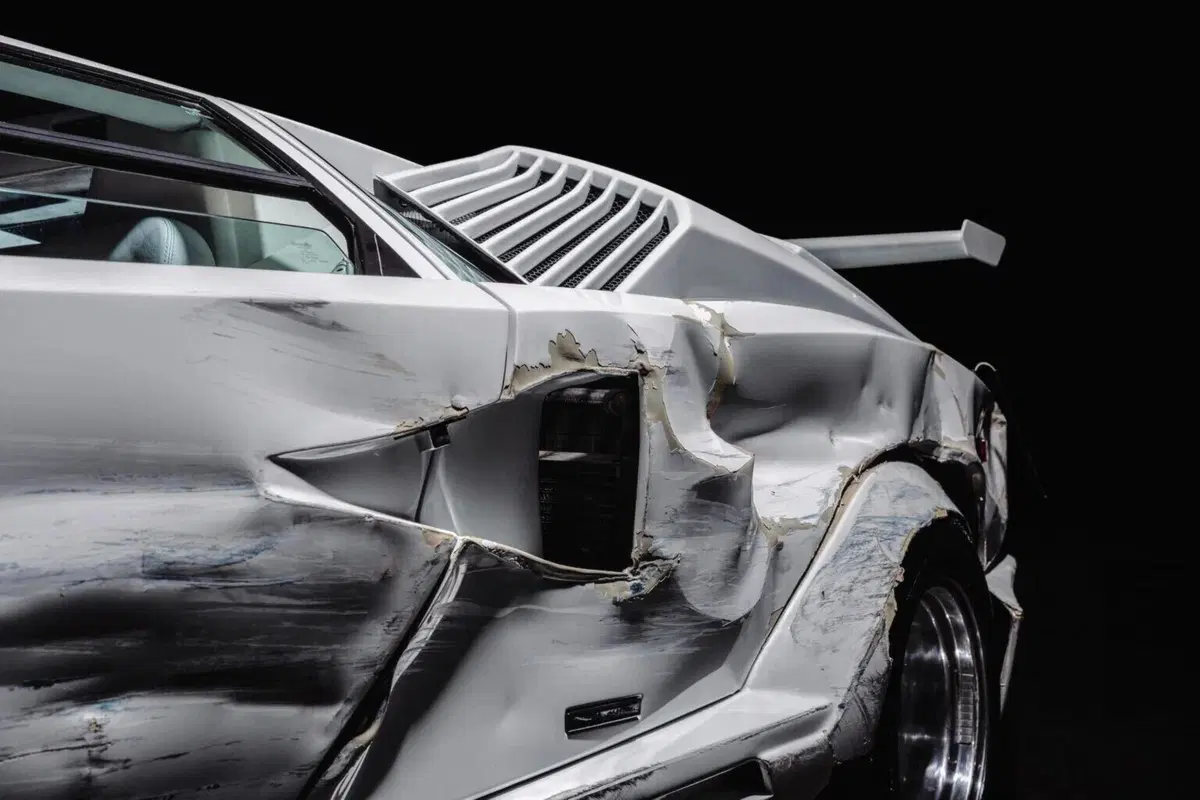 All’asta la Lamborghini Countach di “The Wolf of Wall Street”: vale due milioni di dollari (4)