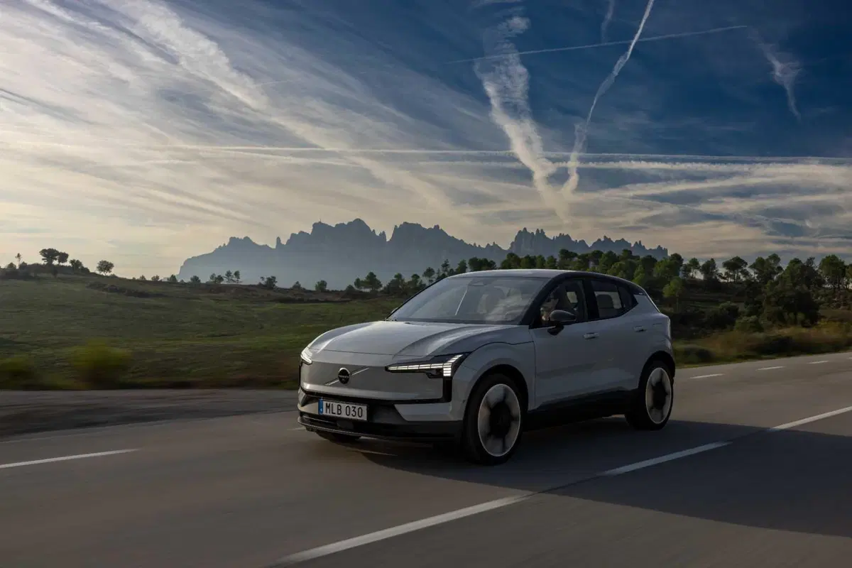 Volvo EX30, la svedese che viene da lontano [VIDEO]