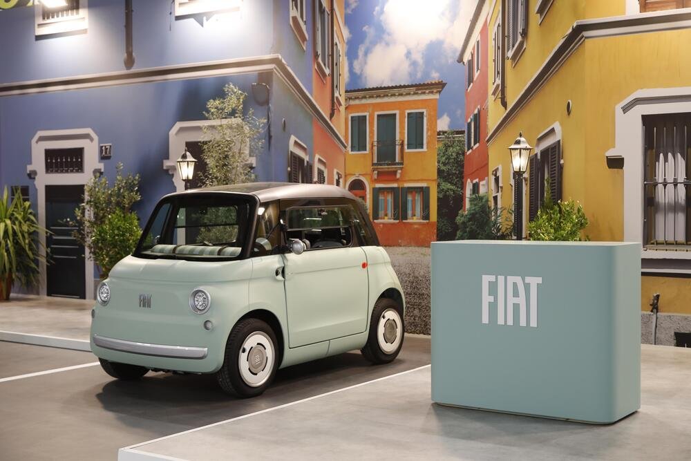 La Fiat Topolino a Eicma 2023