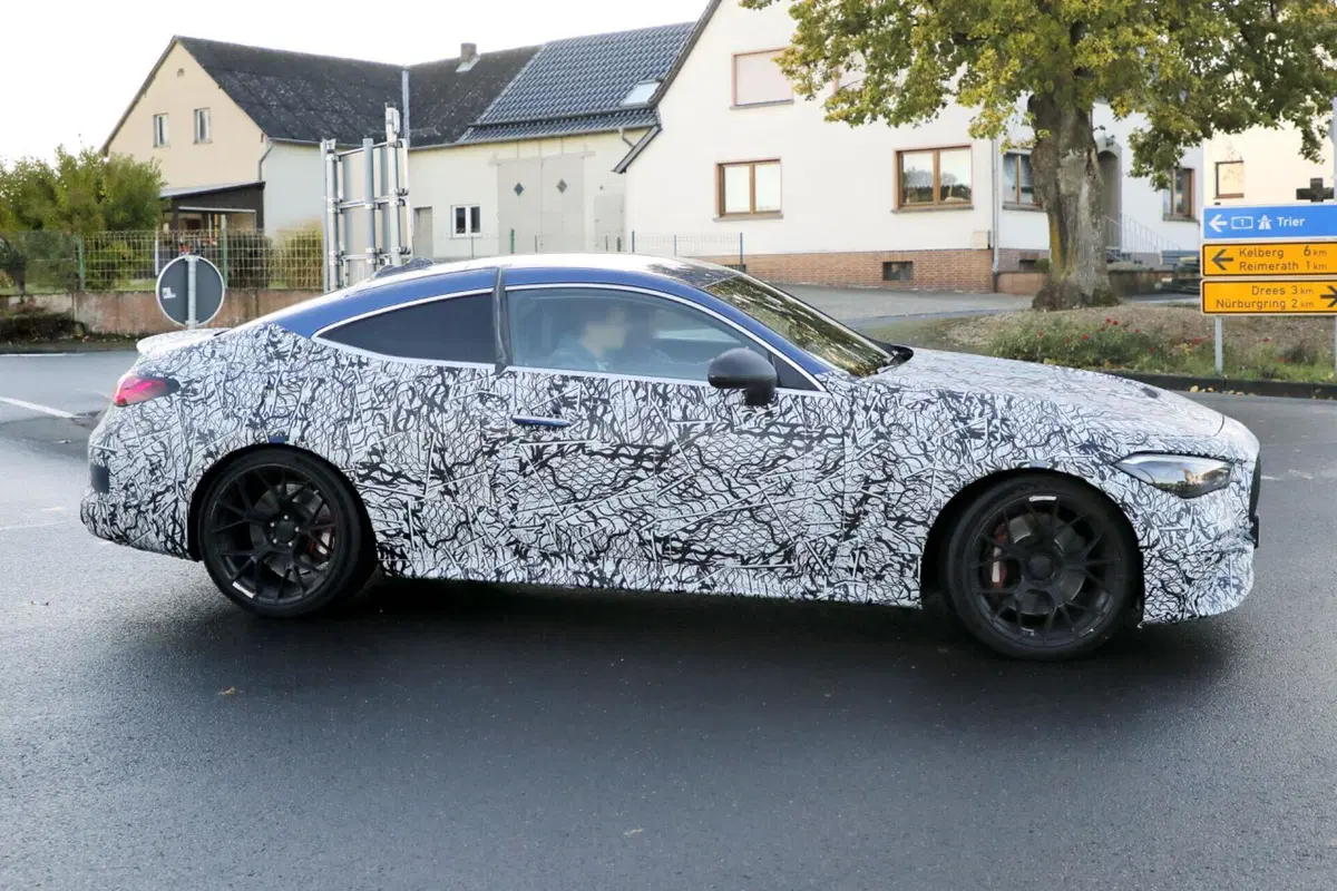 Mercedes AMG CLE 53 e 63, ecco le nuove Foto Spia (3)