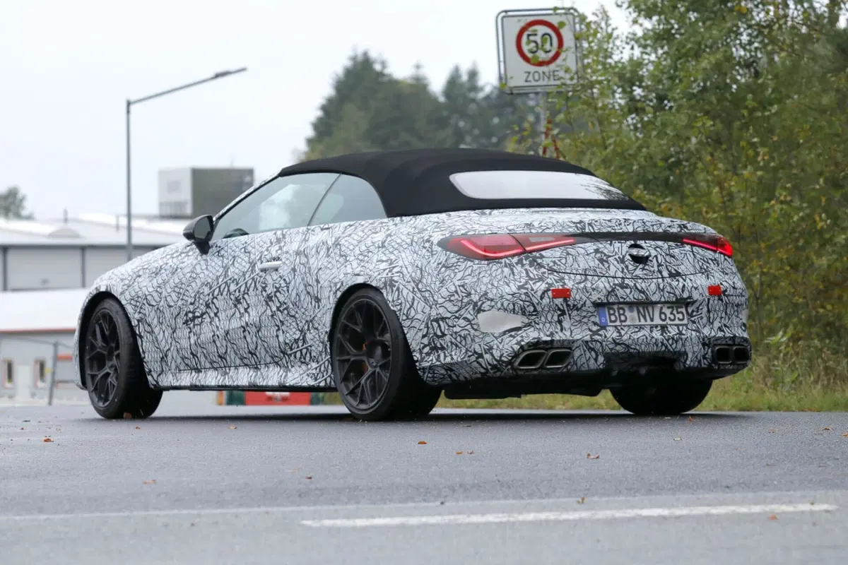 Mercedes AMG CLE 53 e 63, ecco le nuove Foto Spia (4)