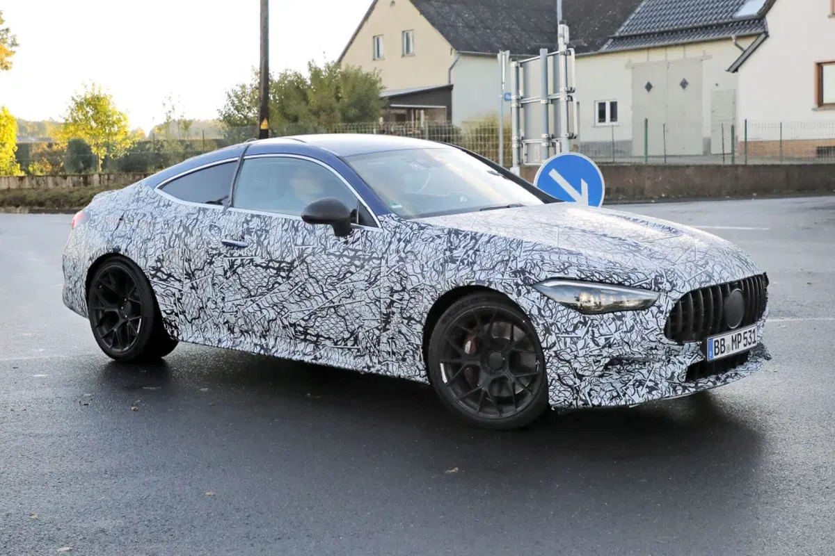 Mercedes AMG CLE 53 e 63, ecco le nuove Foto Spia (6)