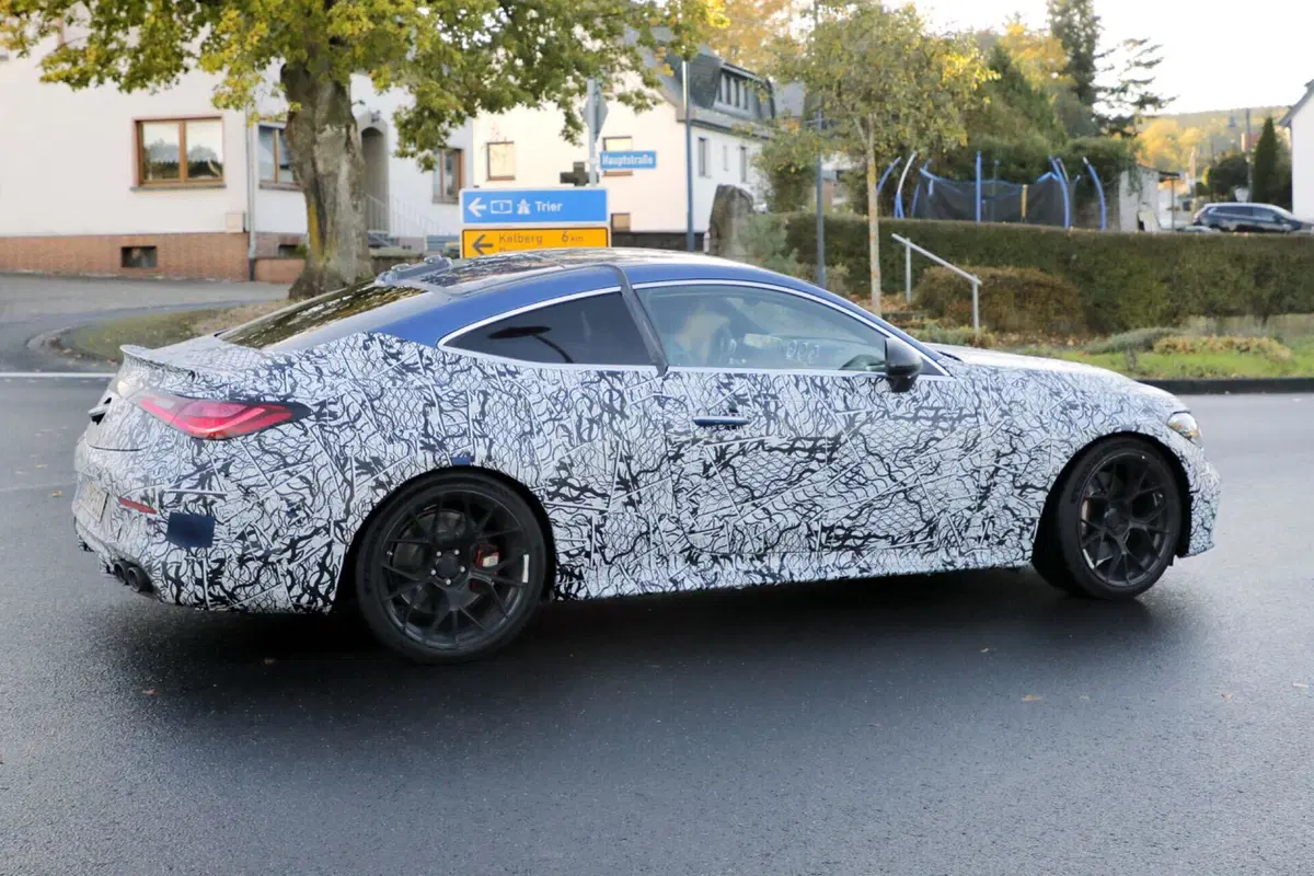 Mercedes AMG CLE 53 e 63, ecco le nuove Foto Spia (7)