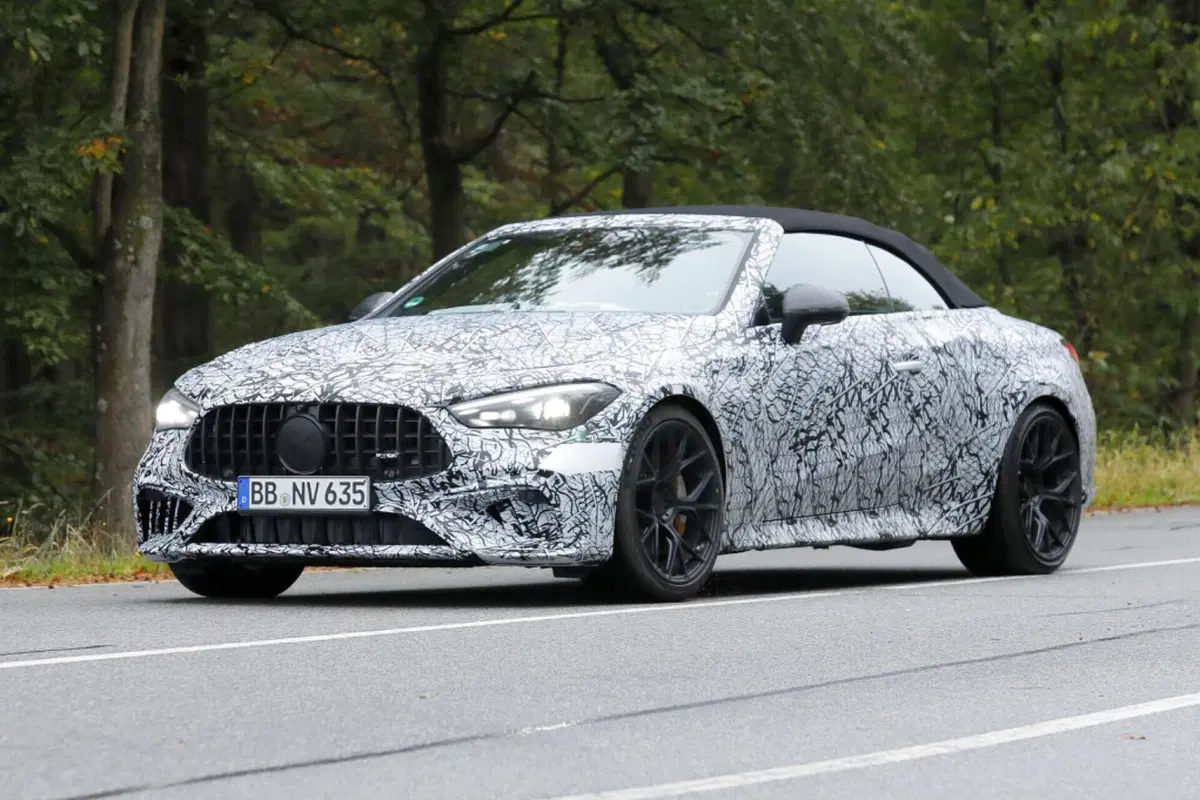 Mercedes AMG CLE 53 e 63, ecco le nuove Foto Spia (13)