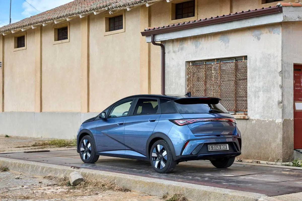 BYD Dolphin: la suv elettrica è appena arrivata e fa un gran "rumore" (30)