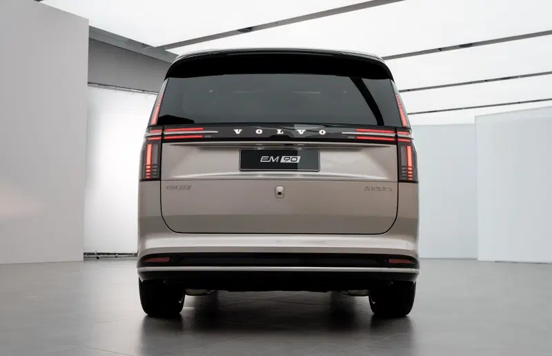 Posteriore Volvo EM90
