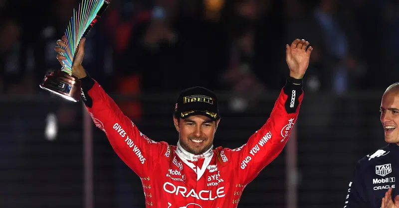 F1. Gran Premio Las Vegas 2023, Sergio Perez: "Mi aspettavo l'attacco di Leclerc, complimenti"