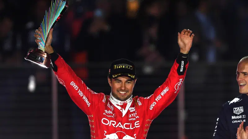 F1. Gran Premio Las Vegas 2023, Sergio Perez: "Mi aspettavo l'attacco di Leclerc, complimenti"