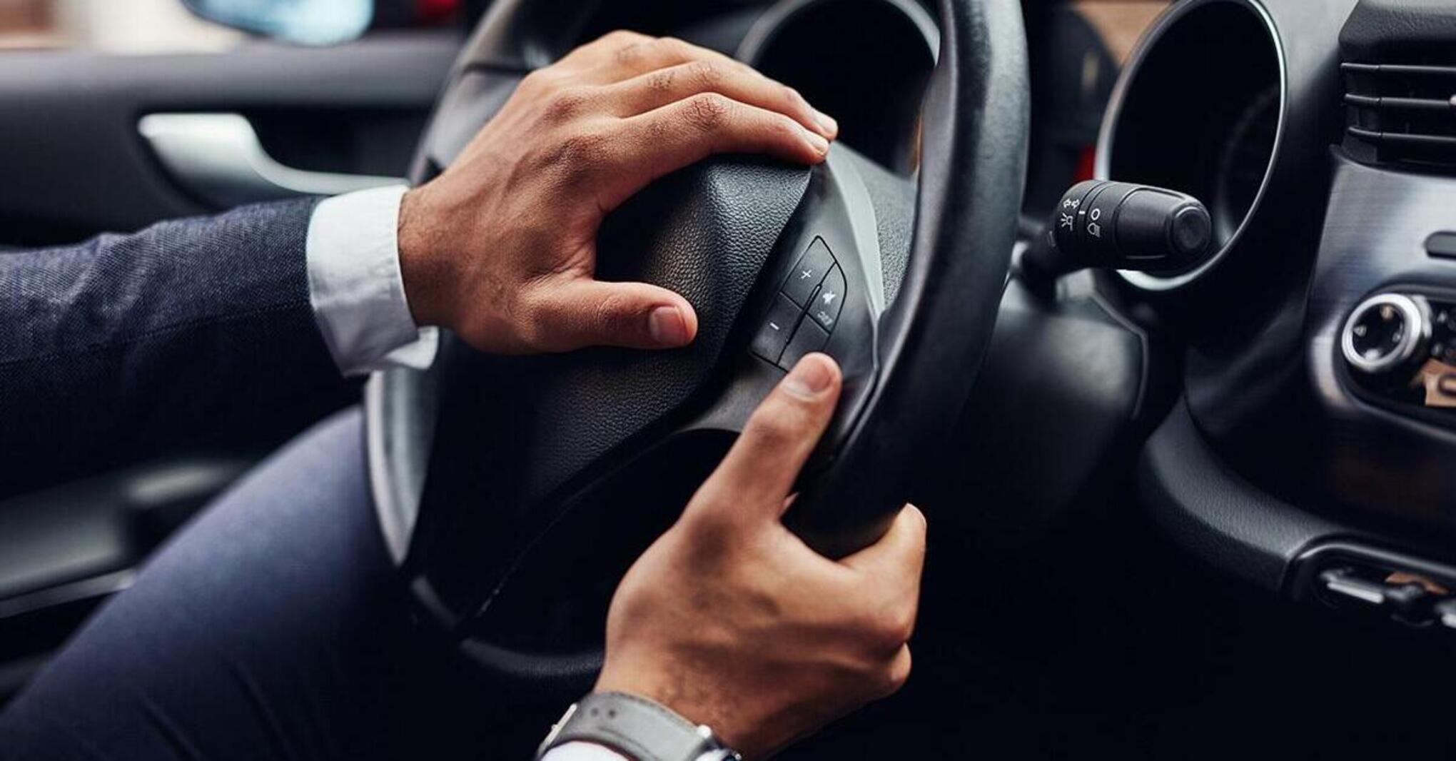 Quando è illegale suonare il clacson? Se ne occupa la Corte Suprema