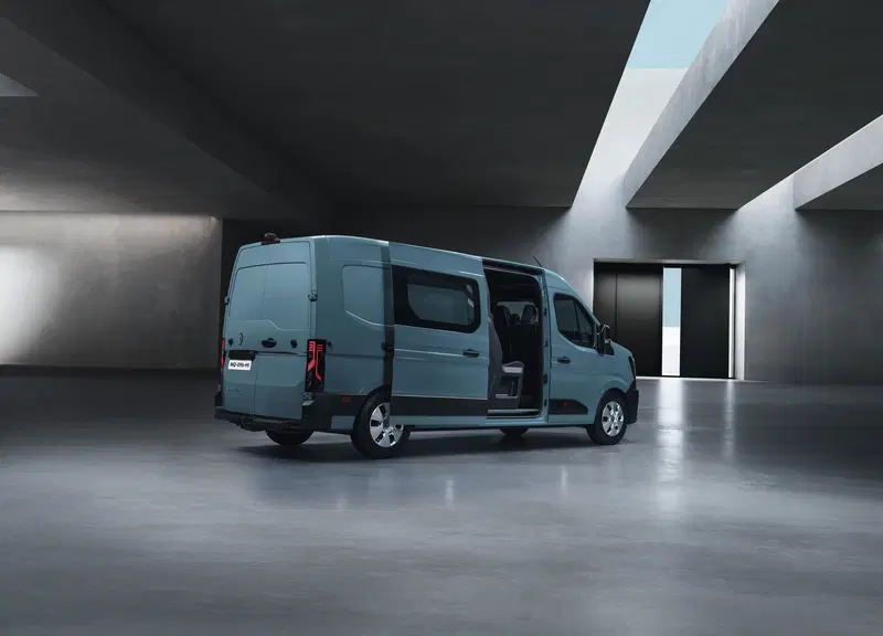 Posteriore Renault Master 2024