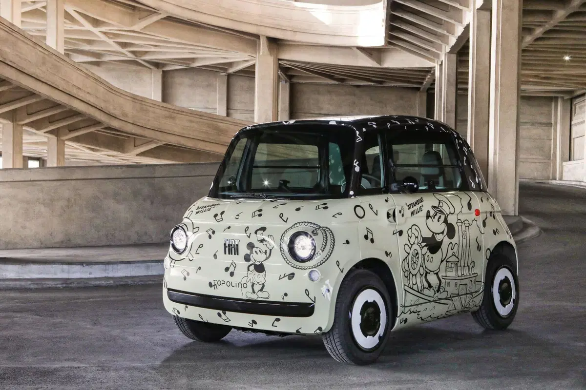 Quando la Fiat Topolino incontra Topolino: le one-off per i 100 anni di Disney [Video] (5)