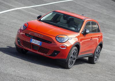 Nuova Fiat 600: motorizzazioni, allestimenti, optional e prezzi. Guida all’acquisto