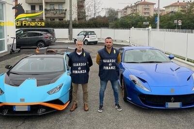 Ferrari e Lamborghini comprate col bonus facciate, sequestro a Busto Arsizio