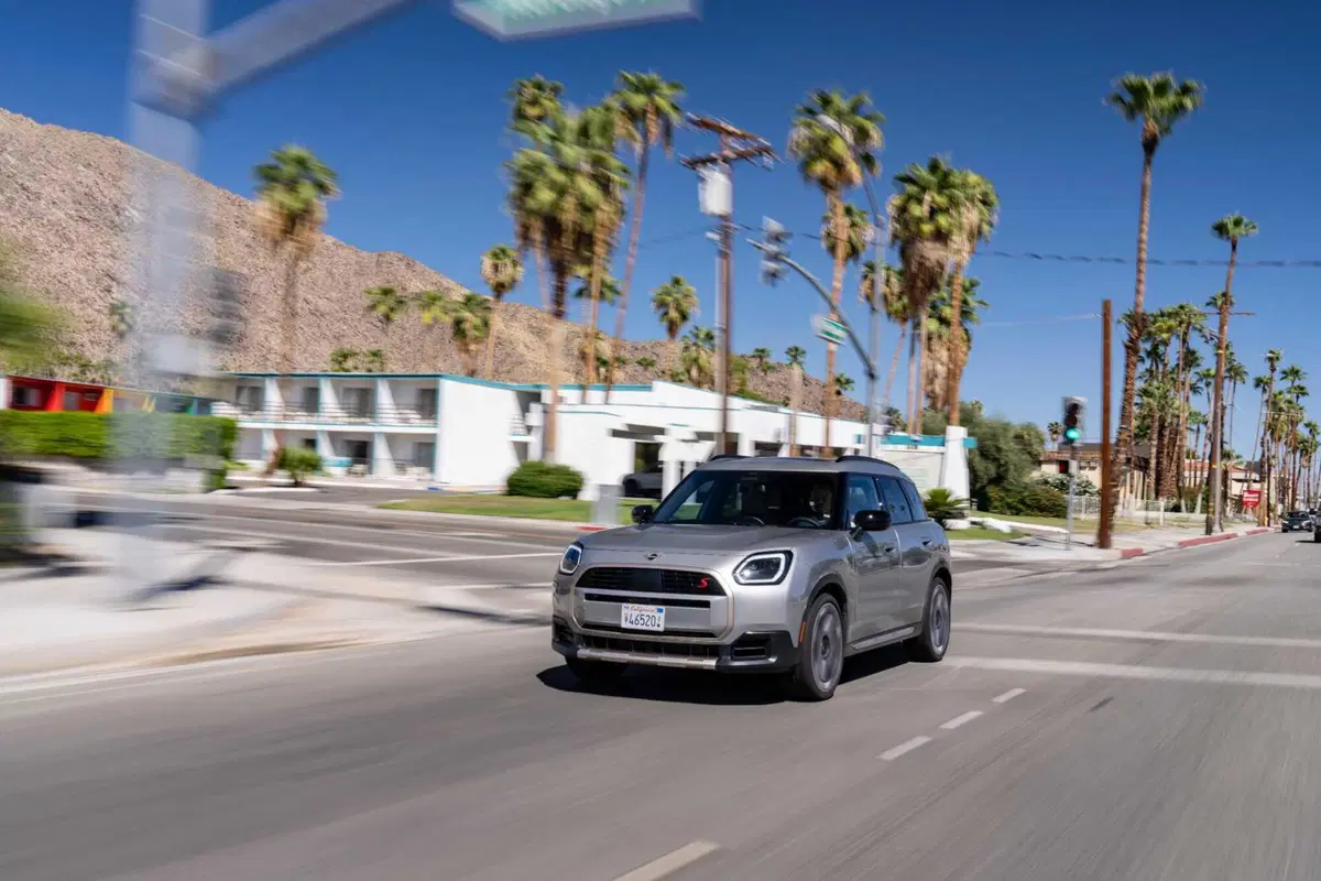 MINI Countryman S ALL4: Versatilità, Performances e Tecnologia al Top (9)