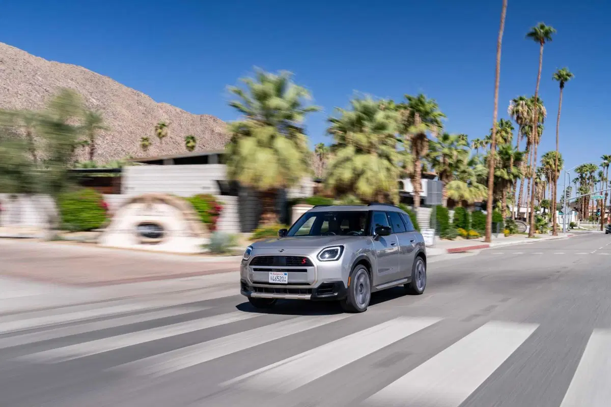 MINI Countryman S ALL4: Versatilità, Performances e Tecnologia al Top (11)